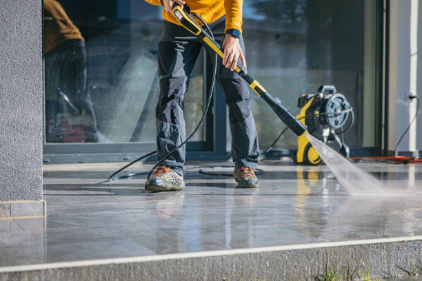 Best Oil Spill Cleanup  in Gibsonton, FL